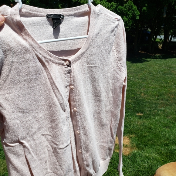 H&M Sweaters - Pale pink cardigan